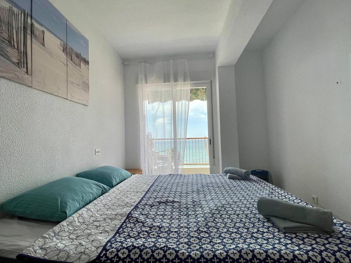 Sunflower Residence First Line By The Sea ซานตาโปลา ภายนอก รูปภาพ