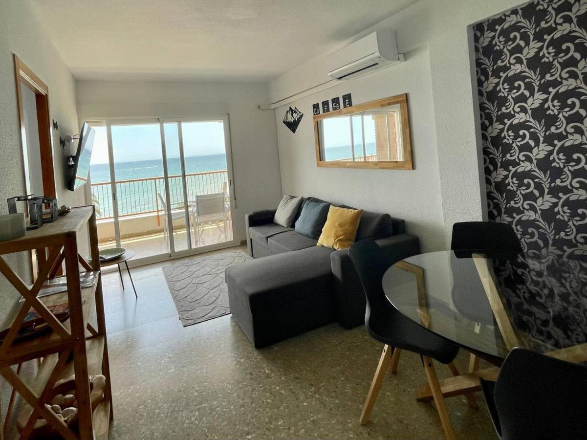 Sunflower Residence First Line By The Sea ซานตาโปลา ภายนอก รูปภาพ
