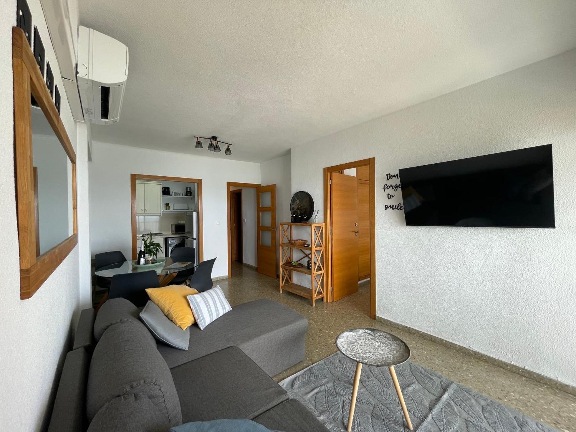 Sunflower Residence First Line By The Sea ซานตาโปลา ภายนอก รูปภาพ