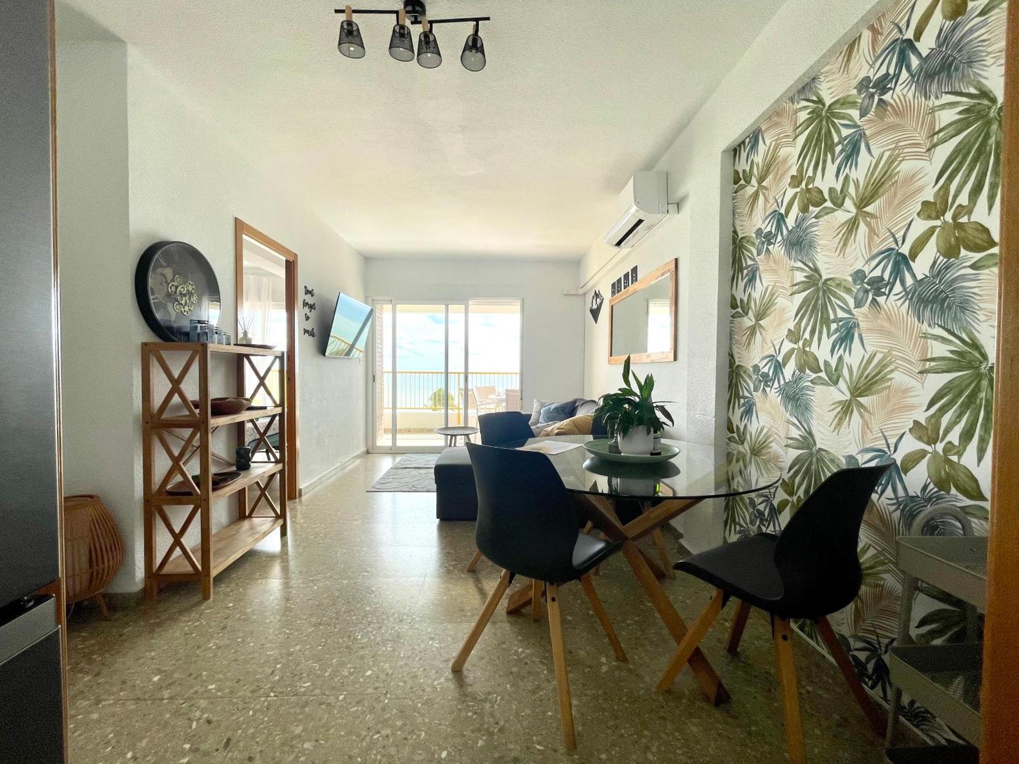 Sunflower Residence First Line By The Sea ซานตาโปลา ภายนอก รูปภาพ